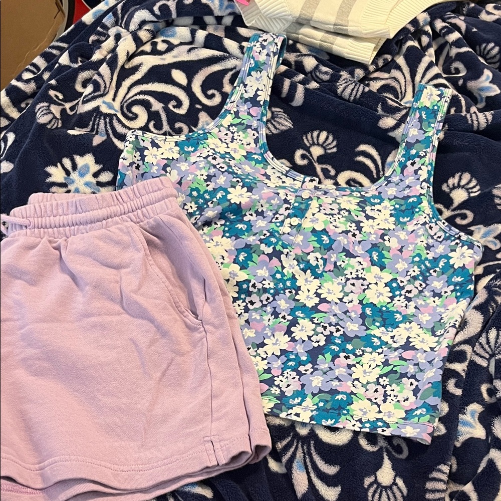 Old Navy Floral Tank Top and Lavender Shorts Set